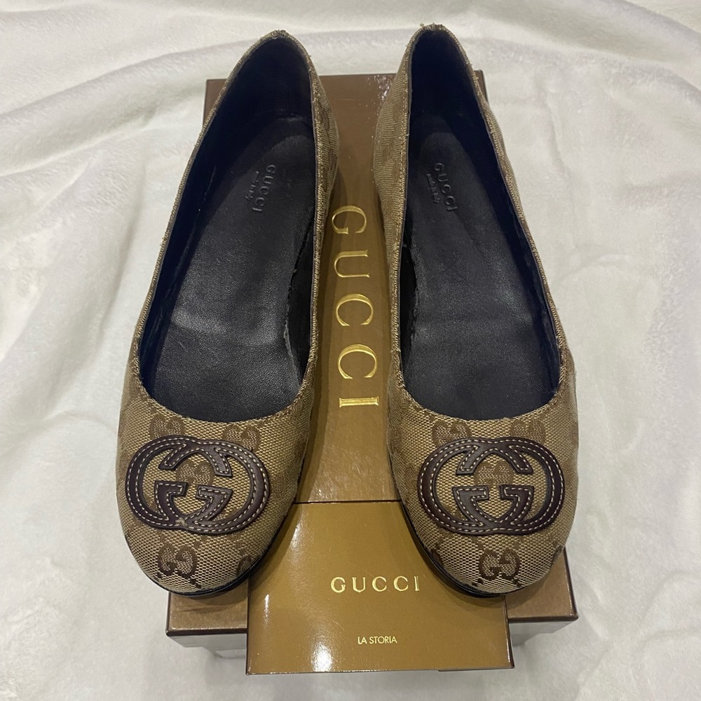 Gucci Flats Size 38